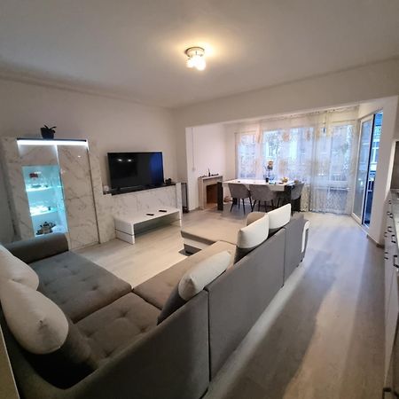Apartchazal Brusel Exteriér fotografie