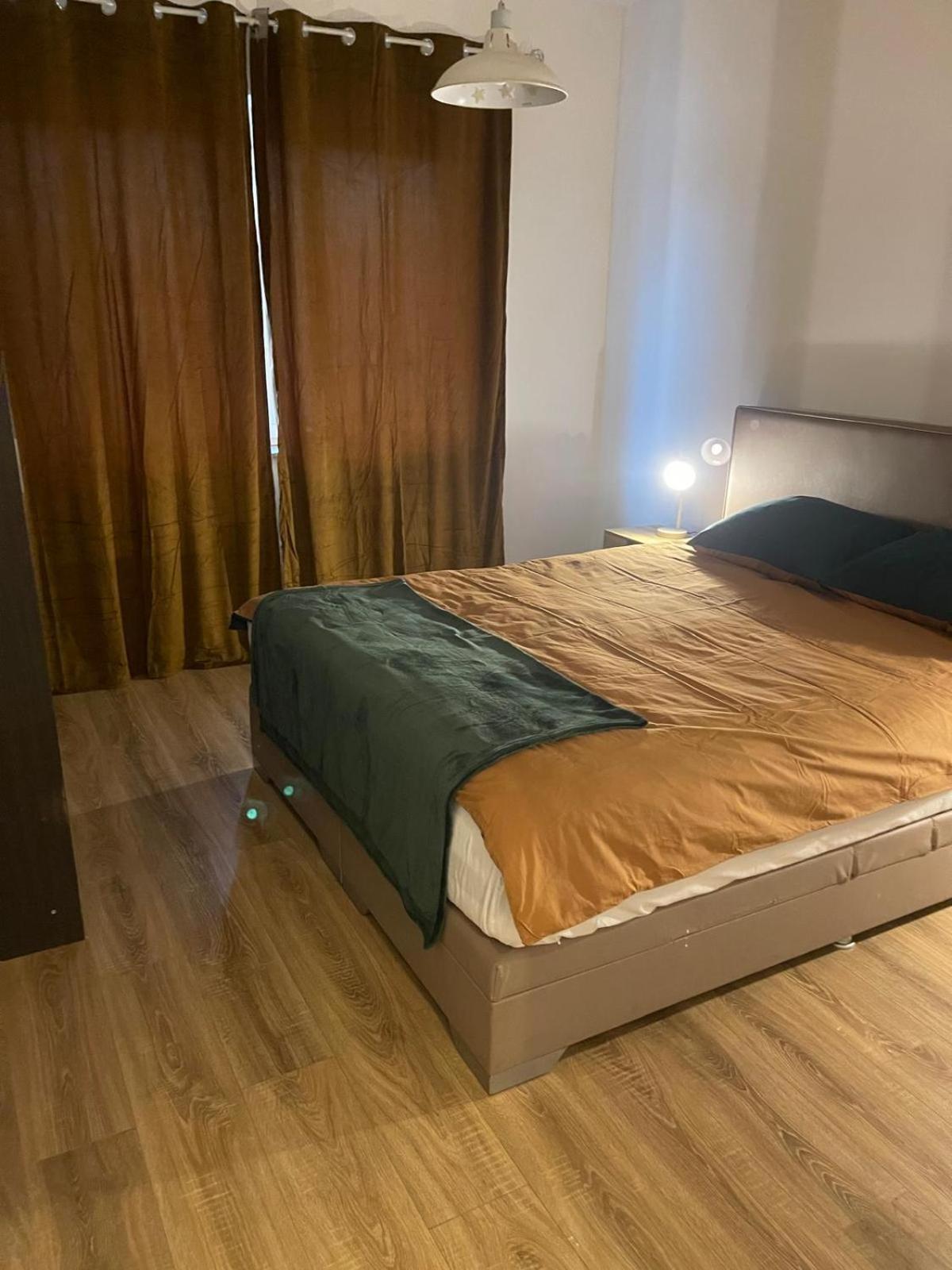 Apartchazal Brusel Exteriér fotografie